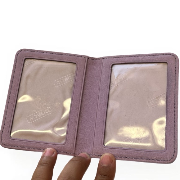 27 Coach Purple Leather Photo Wallet - Picture 2 of 4